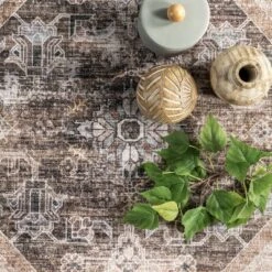 NuLOOM Devin Machine Washable Vintage Medallion Area Rug -Adesso Store GUEST 1ef413b8 973d 40cb 9da8 1140e32ae671