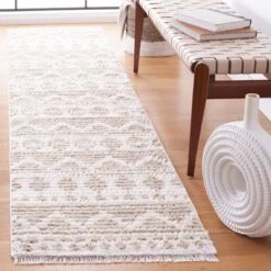 Augustine AGT847 Power Loomed Area Rug - Safavieh