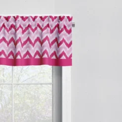 Bacati - MixNMatch Pink Chevron Zigzag Window Valance