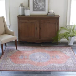 2'x3' Medallion Loomed Accent Rug Red/Blue - Momeni -Adesso Store GUEST 6e3c0987 4609 4326 8a98 44e21ab77ee6