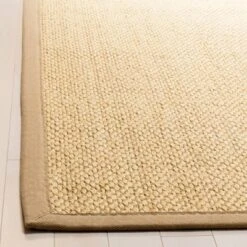 Jordan Solid Loomed Rug - Safavieh