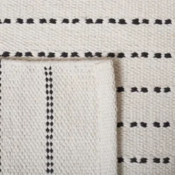 Kilim KLM706 Hand Woven Area Rug - Safavieh -Adesso Store GUEST a959191e f52e 4996 b748 64d3b2d98a8b